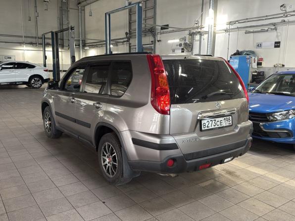 Nissan X-Trail II с пробегом 2010 года, цена 975 000 рублей, 220000 км, внедорожник, Автокод Объявления