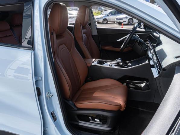 Omoda C5 I с пробегом 2023 года, цена 2 048 000 рублей, 43440 км, внедорожник, Автокод Объявления