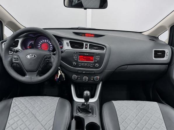 Kia Ceed II с пробегом 2013 года, цена 869 000 рублей, 187339 км, универсал, Автокод Объявления