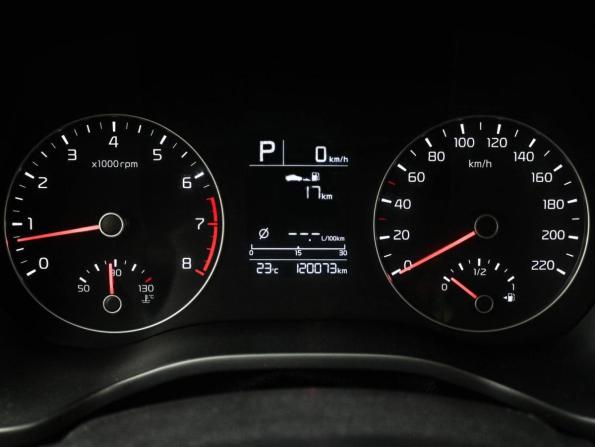 Kia Rio IV Рестайлинг с пробегом 2021 года, цена 1 569 000 рублей, 120073 км, седан, Автокод Объявления