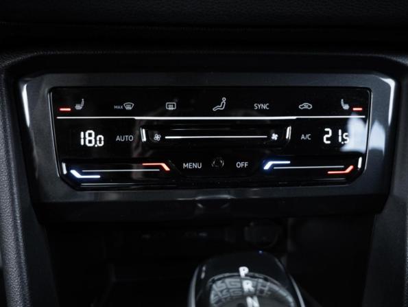 Volkswagen Tiguan II Рестайлинг с пробегом 2021 года, цена 2 730 000 рублей, 85752 км, внедорожник, Автокод Объявления