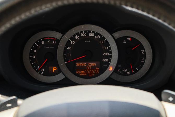 Toyota RAV4 III (XA30) Рестайлинг с пробегом 2012 года, цена 1 350 000 рублей, 233516 км, внедорожник, Автокод Объявления