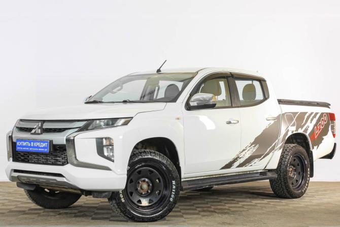 Mitsubishi L200 V Рестайлинг с пробегом 2022 года, цена 2 499 000 рублей, 335000 км, offers.body_type.unknown, Автокод Объявления