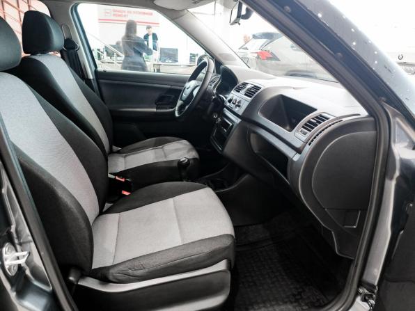 Skoda Fabia II Рестайлинг с пробегом 2012 года, цена 459 000 рублей, 210722 км, хэтчбек, Автокод Объявления