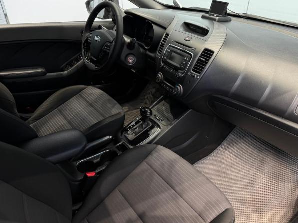 Kia Cerato III Рестайлинг (Classic) с пробегом 2017 года, цена 1 530 000 рублей, 106500 км, седан, Автокод Объявления