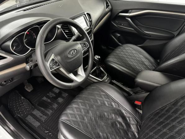 Lada (ВАЗ) Vesta I с пробегом 2018 года, цена 900 000 рублей, 62223 км, седан, Автокод Объявления