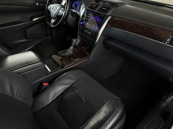 Toyota Camry VII (XV50) Рестайлинг с пробегом 2016 года, цена 1 859 000 рублей, 173000 км, седан, Автокод Объявления