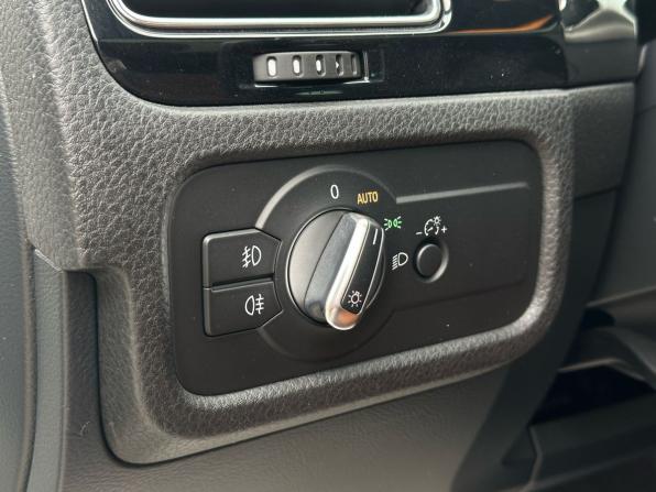 Volkswagen Touareg II с пробегом 2014 года, цена 2 490 000 рублей, 209271 км, внедорожник, Автокод Объявления
