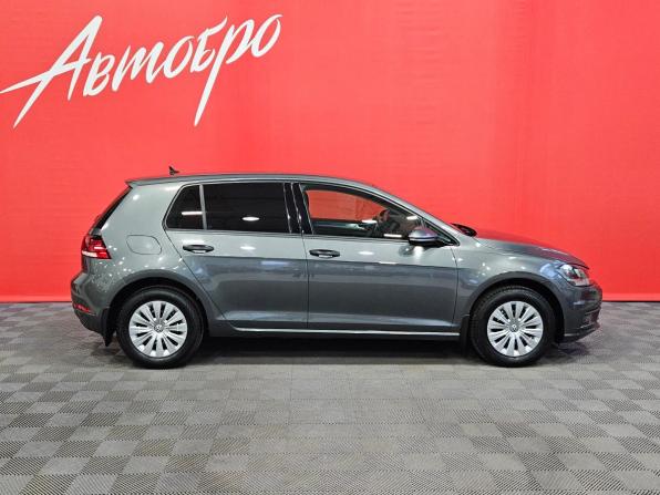 Volkswagen Golf VII Рестайлинг с пробегом 2018 года, цена 1 749 000 рублей, 122131 км, хэтчбек, Автокод Объявления