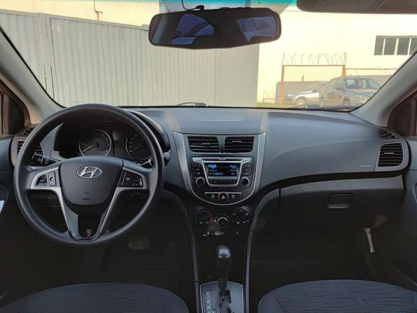 Hyundai Solaris I Рестайлинг с пробегом 2015 года, цена 920 000 рублей, 133115 км, седан, Автокод Объявления