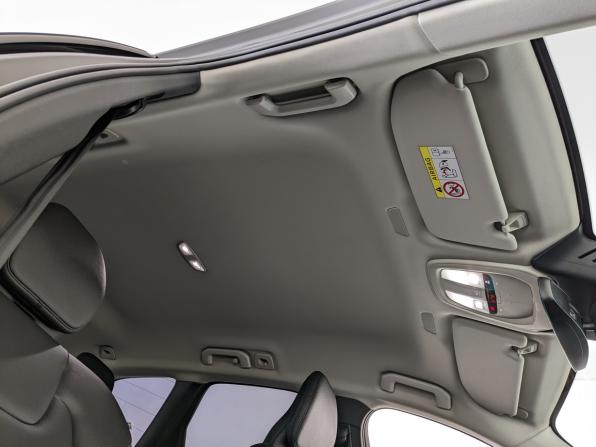 Volvo XC60 II Рестайлинг с пробегом 2021 года, цена 4 350 000 рублей, 77055 км, внедорожник, Автокод Объявления
