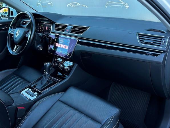 Skoda Superb III Рестайлинг с пробегом 2020 года, цена 3 698 500 рублей, 104083 км, универсал, Автокод Объявления