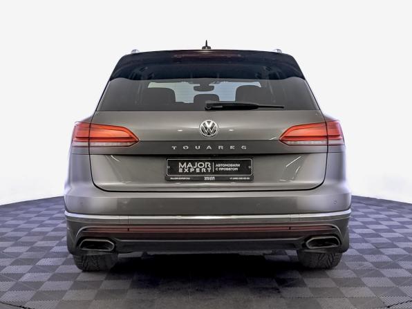 Volkswagen Touareg III с пробегом 2019 года, цена 3 900 000 рублей, 234306 км, внедорожник, Автокод Объявления