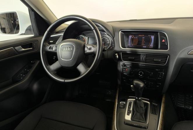 Audi Q5 I (8R) с пробегом 2011 года, цена 1 750 000 рублей, 130590 км, внедорожник, Автокод Объявления