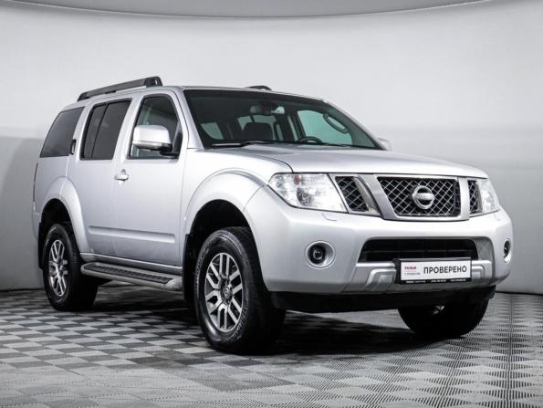 Nissan Pathfinder III Рестайлинг с пробегом 2011 года, цена 1 620 000 рублей, 242608 км, внедорожник, Автокод Объявления