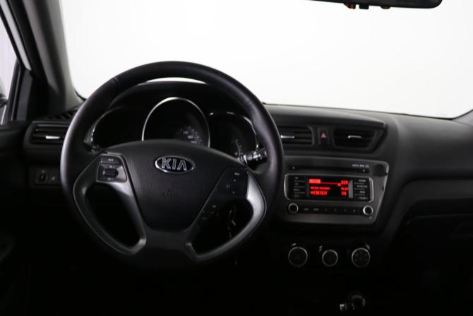 Kia Rio III Рестайлинг с пробегом 2016 года, цена 999 990 рублей, 129530 км, хэтчбек, Автокод Объявления
