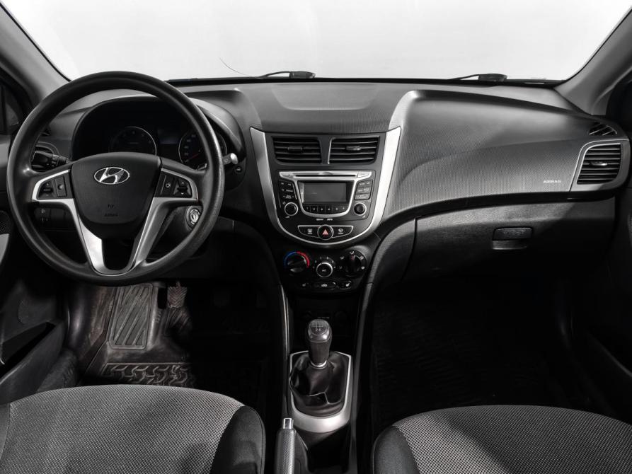 Hyundai Solaris I Санкт-Петербург  - изображение 14