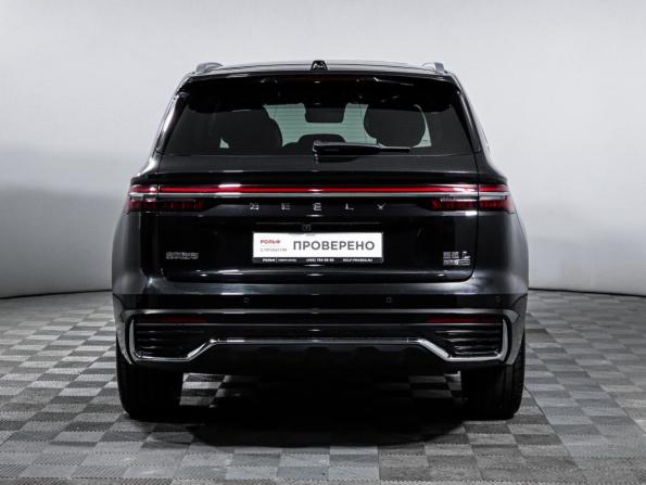 Geely Monjaro I Рестайлинг 2 с пробегом 2026 года, цена 4 400 000 рублей, 5550 км, внедорожник, Автокод Объявления