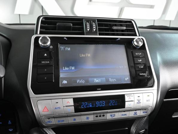 Toyota Land Cruiser Prado 150 Series Рестайлинг 2 с пробегом 2019 года, цена 4 699 000 рублей, 195906 км, внедорожник, Автокод Объявления