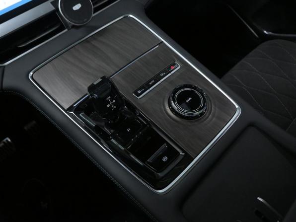 Geely Monjaro I Рестайлинг (China Market) с пробегом 2025 года, цена 3 798 000 рублей, 15716 км, внедорожник, Автокод Объявления