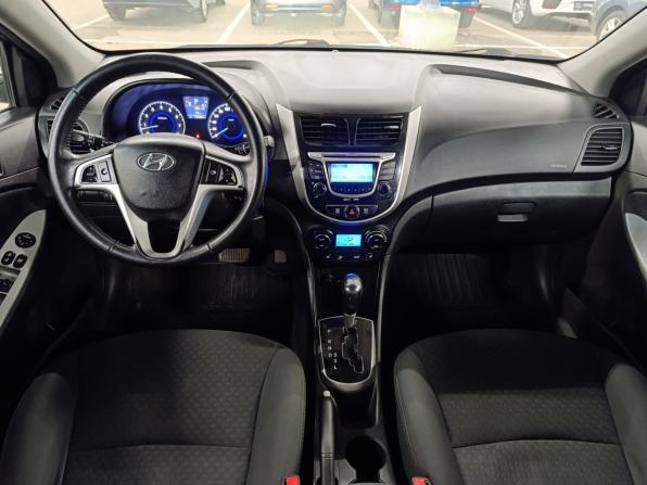 Hyundai Solaris I с пробегом 2012 года, цена 770 000 рублей, 75700 км, хэтчбек, Автокод Объявления