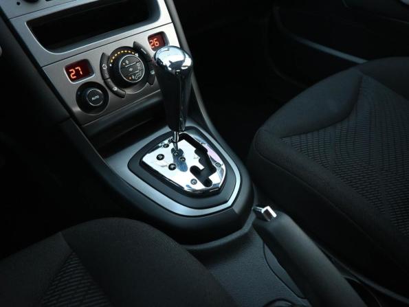 Peugeot 308 I с пробегом 2008 года, цена 589 000 рублей, 98314 км, хэтчбек, Автокод Объявления