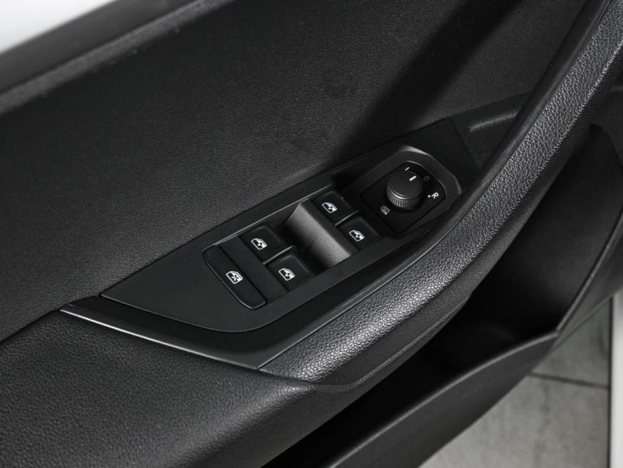 Skoda Karoq I Ростов-на-Дону  - изображение 17