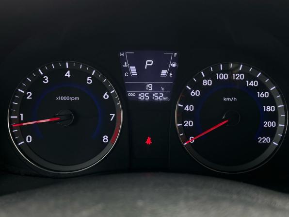 Hyundai Solaris I с пробегом 2013 года, цена 699 000 рублей, 185150 км, седан, Автокод Объявления