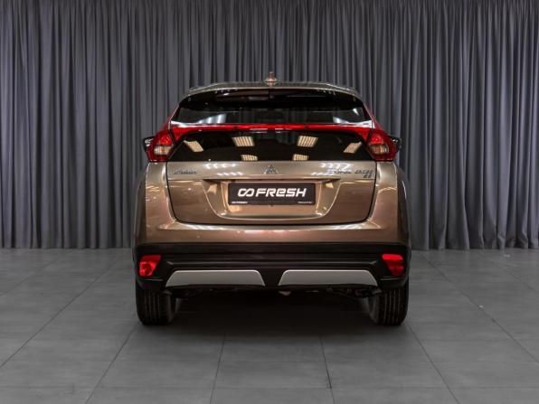 Mitsubishi Eclipse Cross I с пробегом 2018 года, цена 1 879 000 рублей, 152905 км, внедорожник, Автокод Объявления