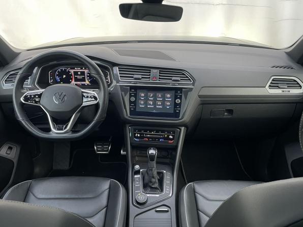 Volkswagen Tiguan II Рестайлинг с пробегом 2021 года, цена 3 799 000 рублей, 140616 км, внедорожник, Автокод Объявления