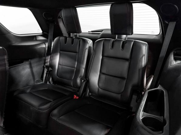 Ford Explorer V Рестайлинг с пробегом 2017 года, цена 2 275 000 рублей, 175000 км, внедорожник, Автокод Объявления