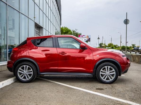 Nissan Juke I с пробегом 2012 года, цена 998 000 рублей, 181152 км, внедорожник, Автокод Объявления