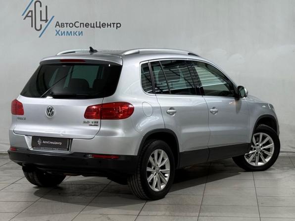 Volkswagen Tiguan I Рестайлинг с пробегом 2011 года, цена 1 649 800 рублей, 110000 км, внедорожник, Автокод Объявления