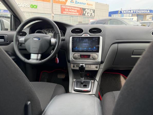 Ford Focus II Рестайлинг с пробегом 2010 года, цена 650 000 рублей, 177898 км, седан, Автокод Объявления