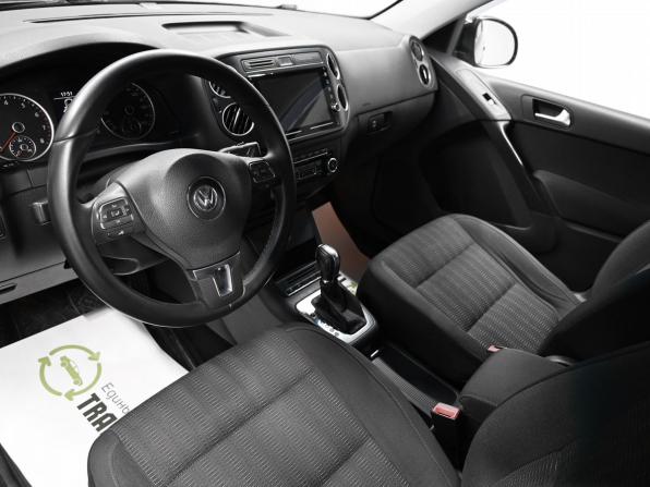 Volkswagen Tiguan I Рестайлинг с пробегом 2012 года, цена 995 000 рублей, 220236 км, внедорожник, Автокод Объявления