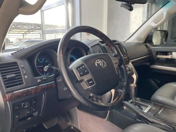 Toyota Land Cruiser 200 Series с пробегом 2009 года, цена 3 000 000 рублей, 216850 км, внедорожник, Автокод Объявления