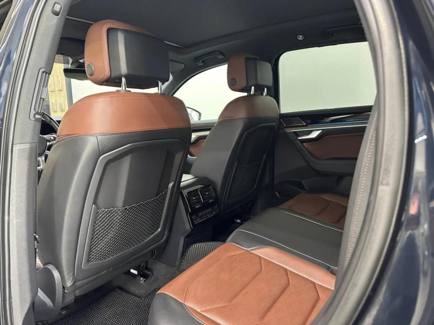 Volkswagen Touareg III Барнаул  - изображение 26