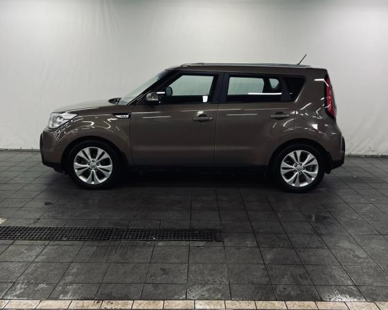 Kia Soul II с пробегом 2014 года, цена 1 090 000 рублей, 185000 км, хэтчбек, Автокод Объявления