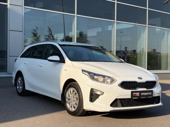Kia Ceed III с пробегом 2019 года, цена 1 385 000 рублей, 179000 км, универсал, Автокод Объявления