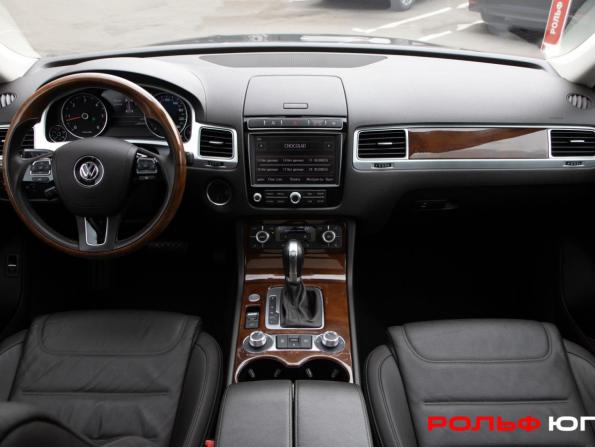 Volkswagen Touareg II Рестайлинг с пробегом 2017 года, цена 3 792 360 рублей, 72494 км, внедорожник, Автокод Объявления