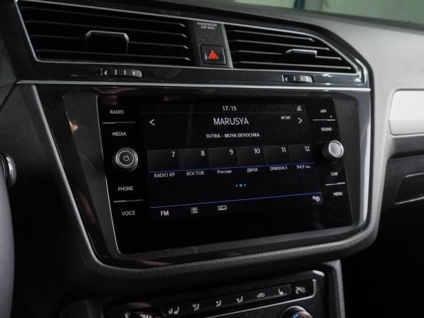 Volkswagen Tiguan II с пробегом 2019 года, цена 2 369 000 рублей, 114815 км, внедорожник, Автокод Объявления