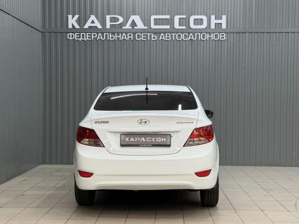 Hyundai Solaris I с пробегом 2013 года, цена 830 000 рублей, 126107 км, седан, Автокод Объявления
