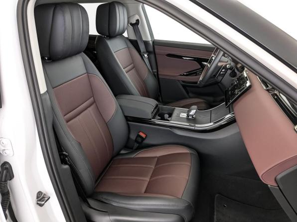 Land Rover Range Rover Evoque II Рестайлинг с пробегом 2024 года, цена 5 335 000 рублей, 12691 км, внедорожник, Автокод Объявления