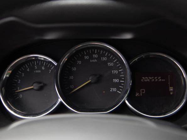 Renault Duster I Рестайлинг с пробегом 2016 года, цена 1 058 000 рублей, 202554 км, внедорожник, Автокод Объявления