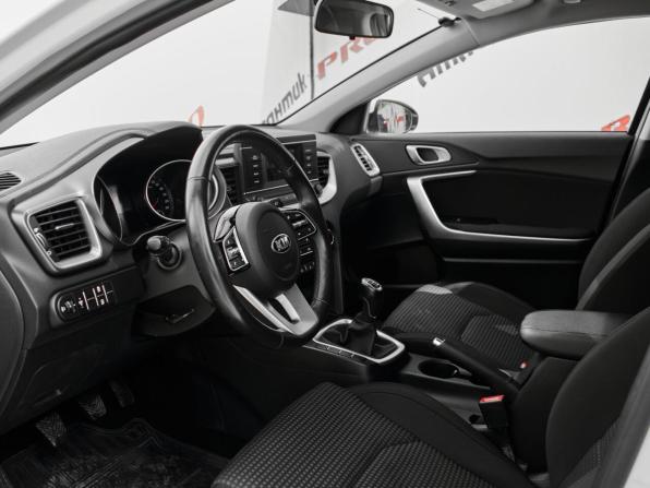 Kia Ceed III с пробегом 2020 года, цена 1 650 000 рублей, 71989 км, хэтчбек, Автокод Объявления