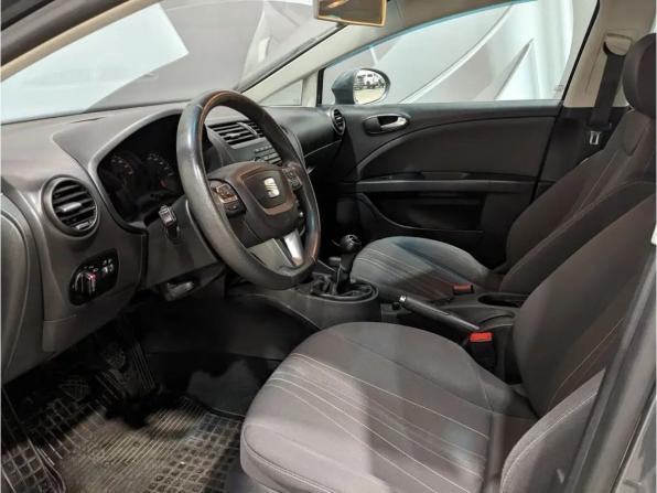 SEAT Leon II Рестайлинг с пробегом 2012 года, цена 565 000 рублей, 202153 км, хэтчбек, Автокод Объявления