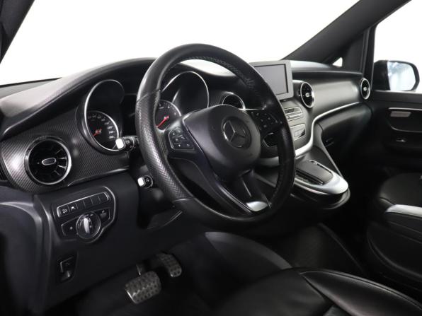 Mercedes-Benz V-Класс III (W447) Рестайлинг с пробегом 2020 года, цена 5 399 000 рублей, 111426 км, минивэн, Автокод Объявления