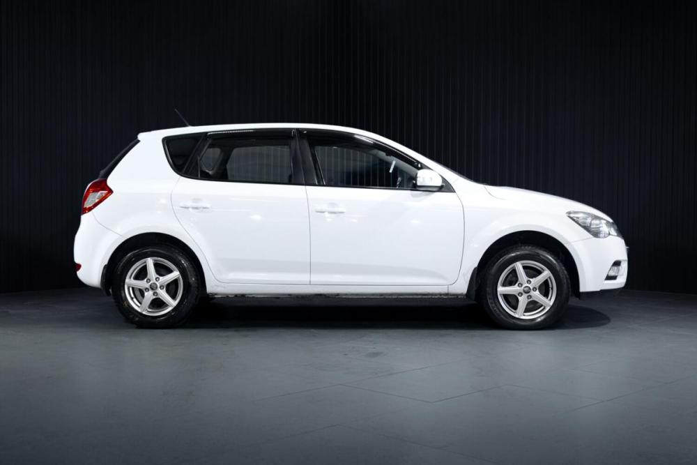 Kia Ceed I Рестайлинг Тюмень  - изображение 9