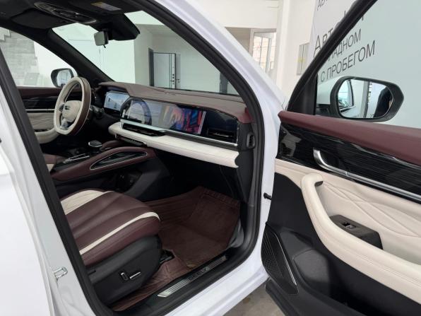 Geely Monjaro I с пробегом 2022 года, цена 2 889 000 рублей, 42981 км, внедорожник, Автокод Объявления