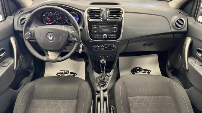 Renault Sandero II с пробегом 2015 года, цена 725 000 рублей, 222498 км, хэтчбек, Автокод Объявления